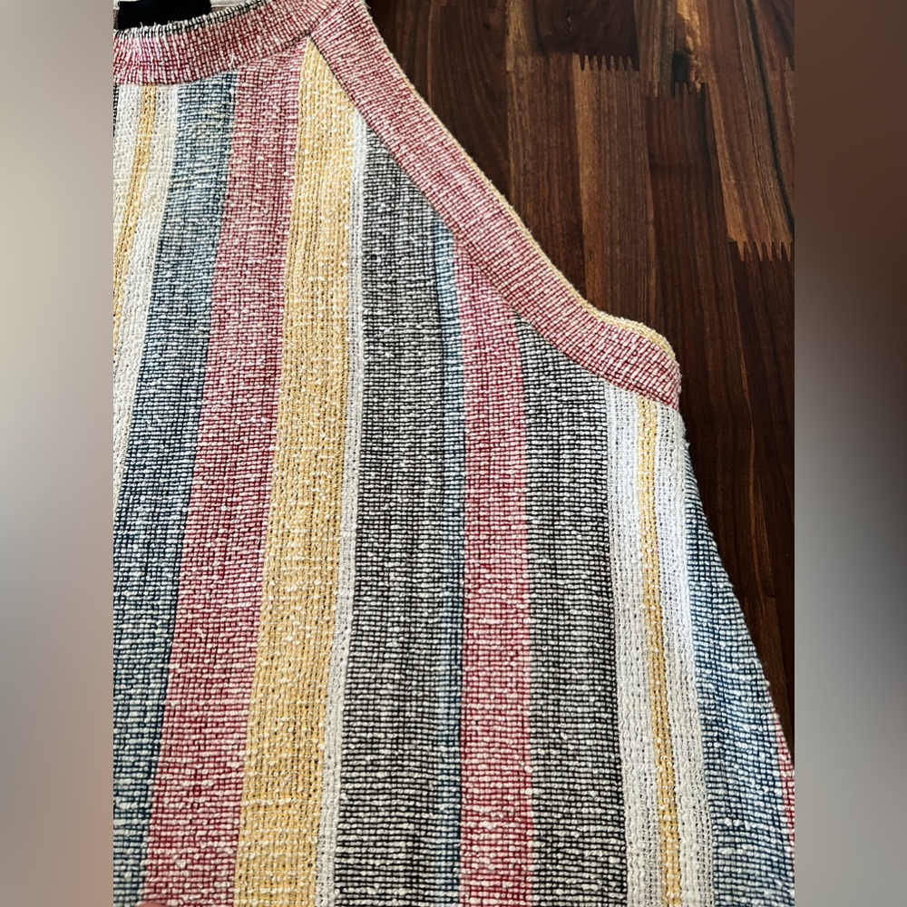 Super pretty vertical striped top - Picture 3 of 8